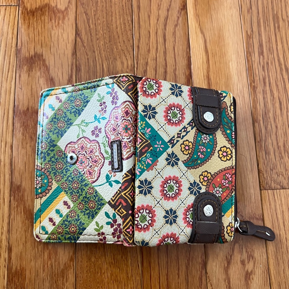 Relic BOHO Wallet